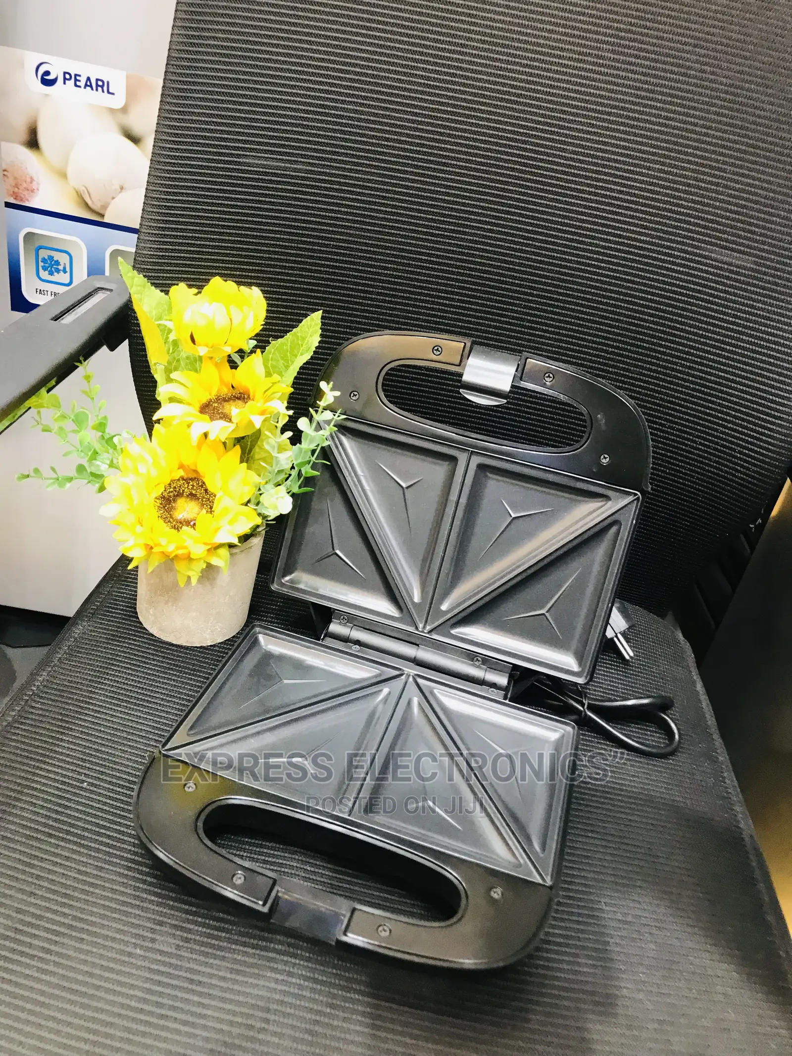 Delron Electrical 2 Slice Sandwich Maker_3