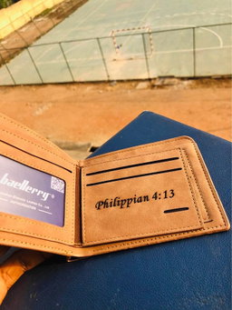 Customized Short Wallets