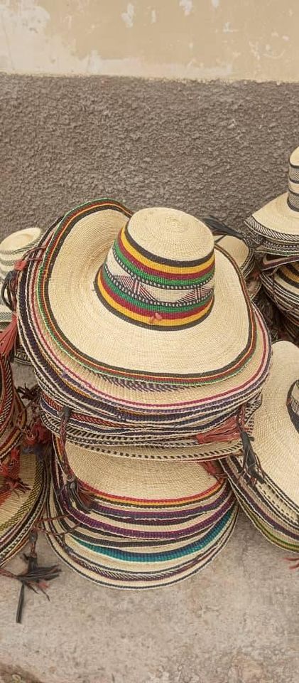 Handmade Straw Baskets_5