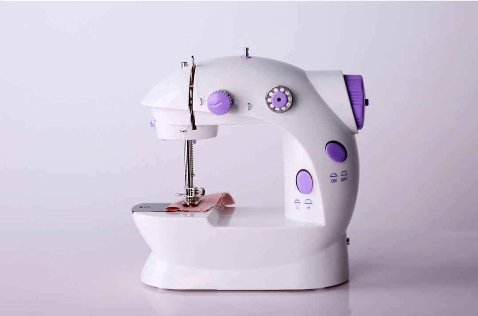 Portable Mini Sewing Machine_1