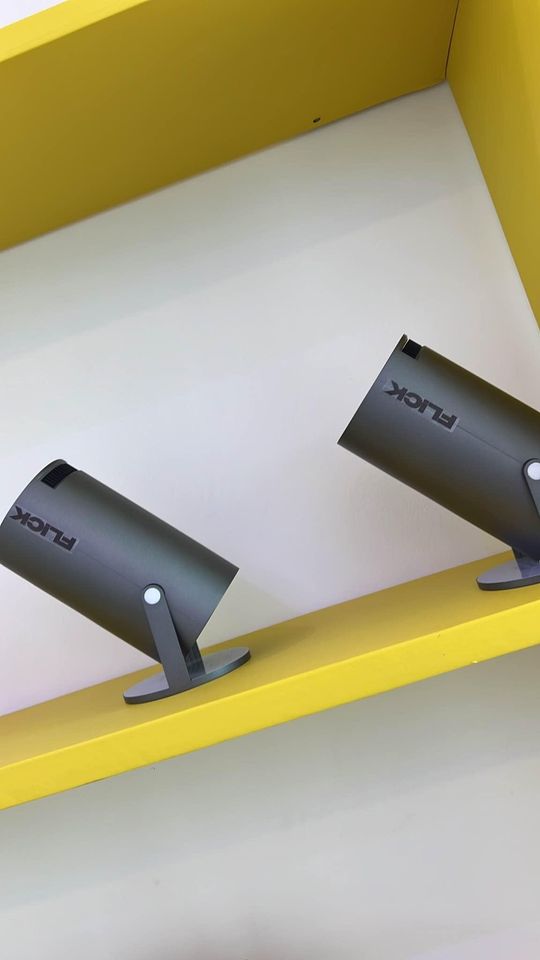  FLICK Portable Smart Android Projector_5