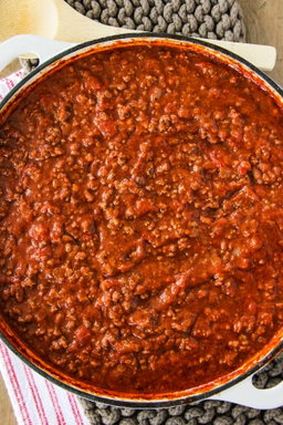 Bolognese sauce (Minced beef in Tomato Sauce) - لحمة مفرومة بصلصة الطماطم
