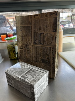  QUICK SERVICE TAKEOUT BOXES - RETRO NEWSPAPER PRINTS 