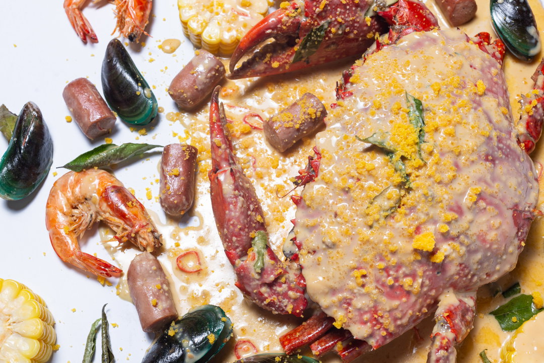 Salted Egg Crab (咸蛋螃蟹)
