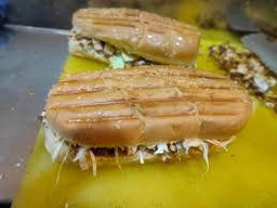 Chicken chees burger 