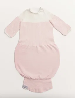 Arms Out Pink