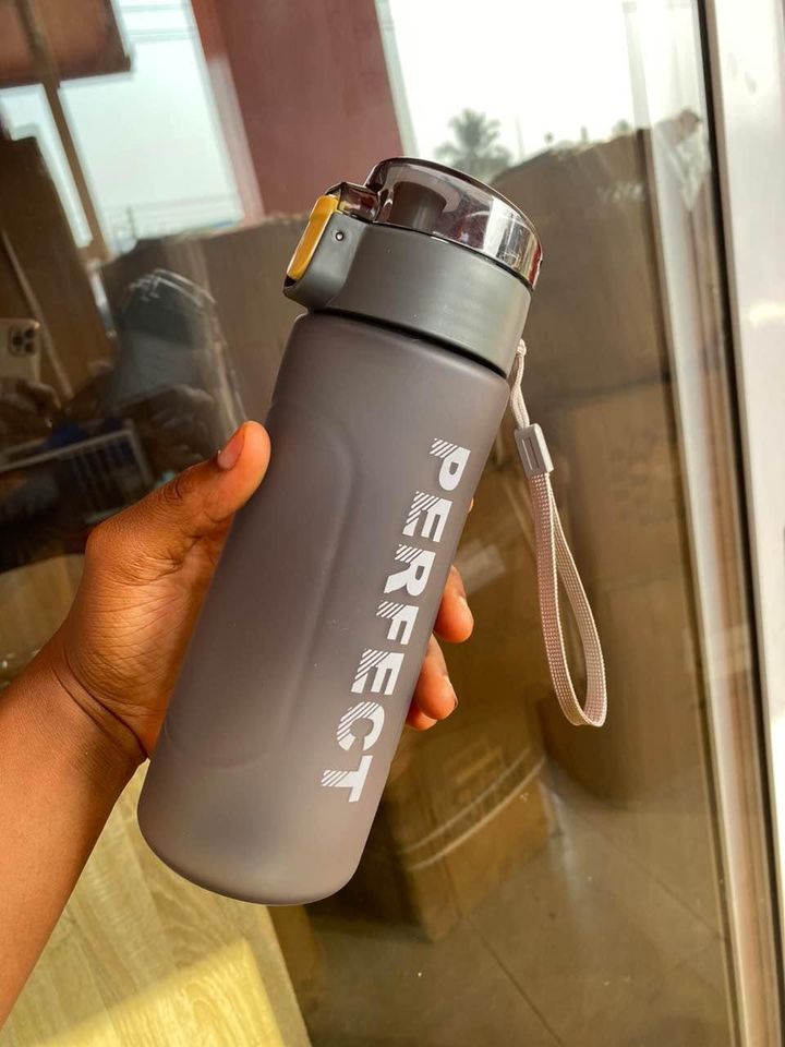 Perfect Water Bottle_3