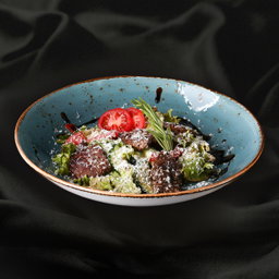 Beef Tenderloin Salad