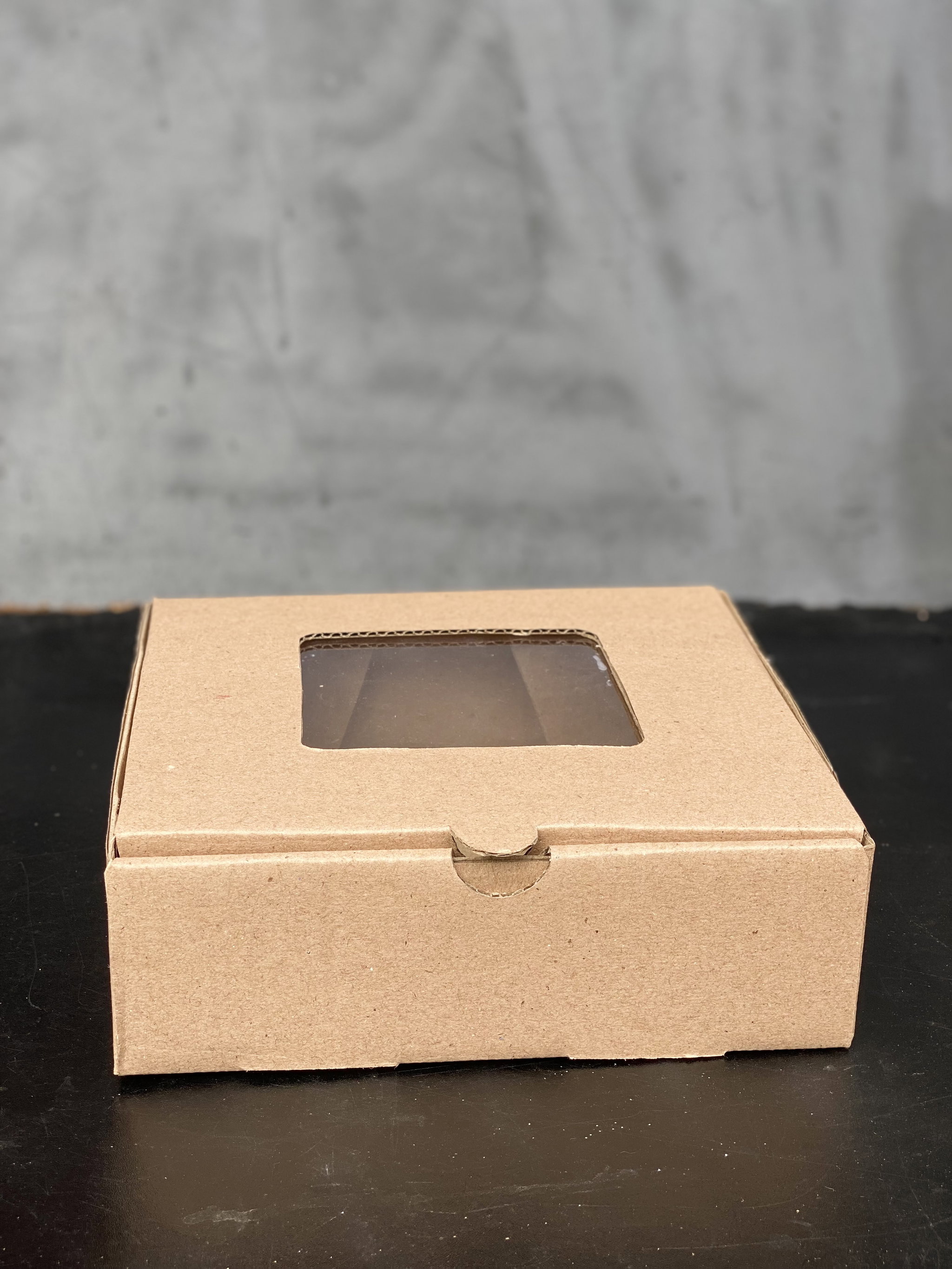 CATERING PLATTER BOXES - 8” x 8” x 2.5  / BROWN - WITH WINDOW_1
