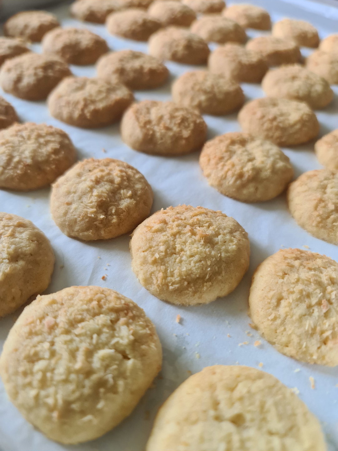 COCONUT CRUNCH