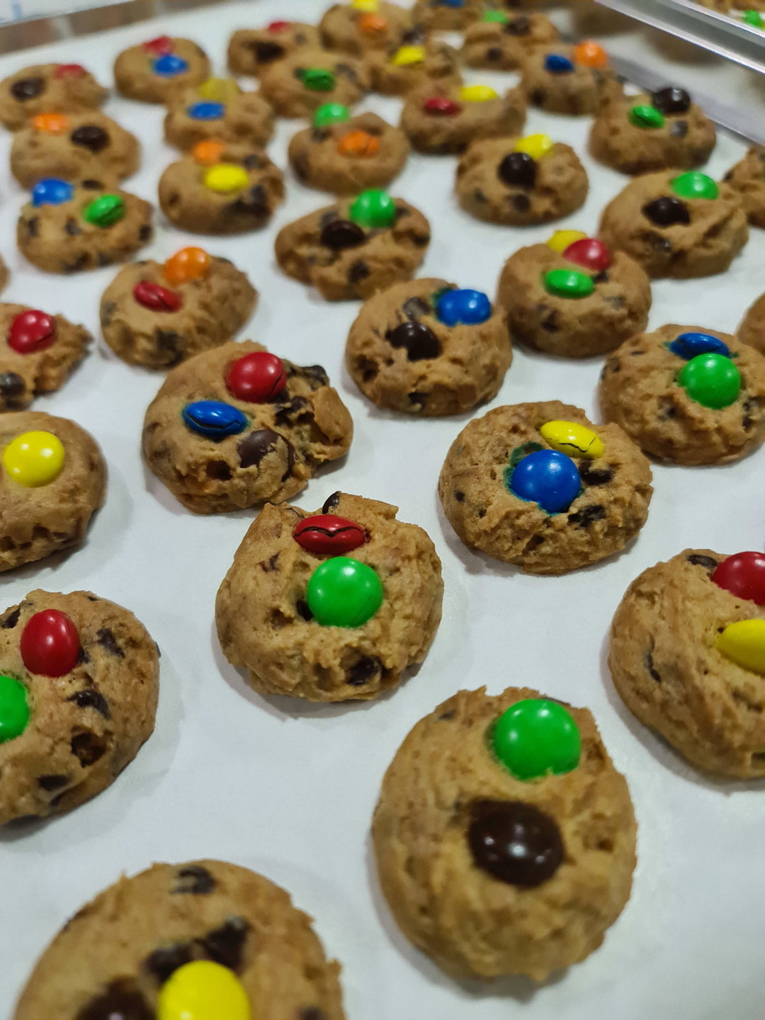M&M Chocolate Chip Cookies