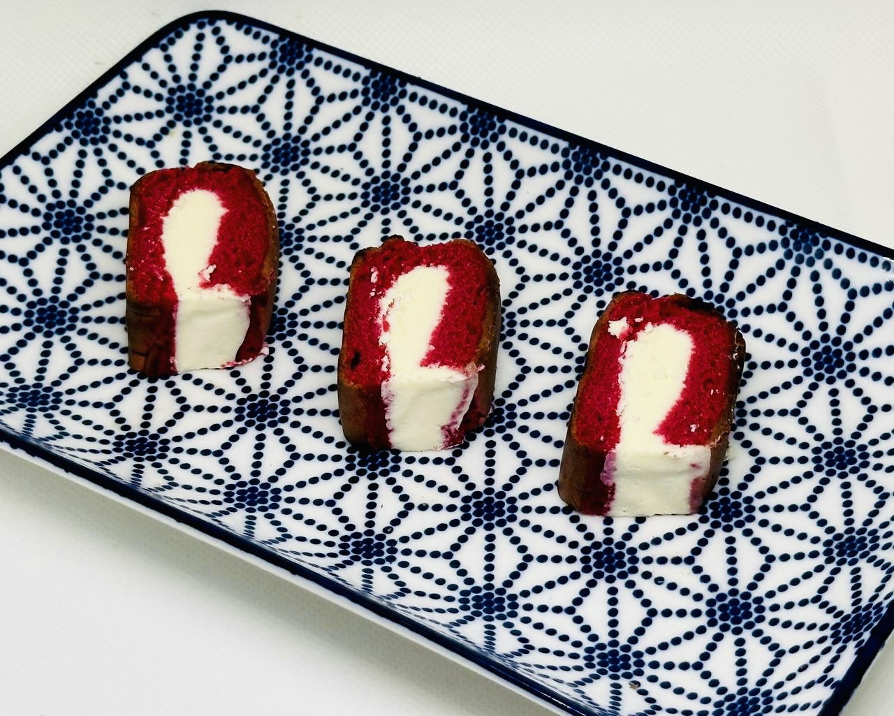 Kek Roll Tapak Kuda Red Velvet Cream Cheese_0