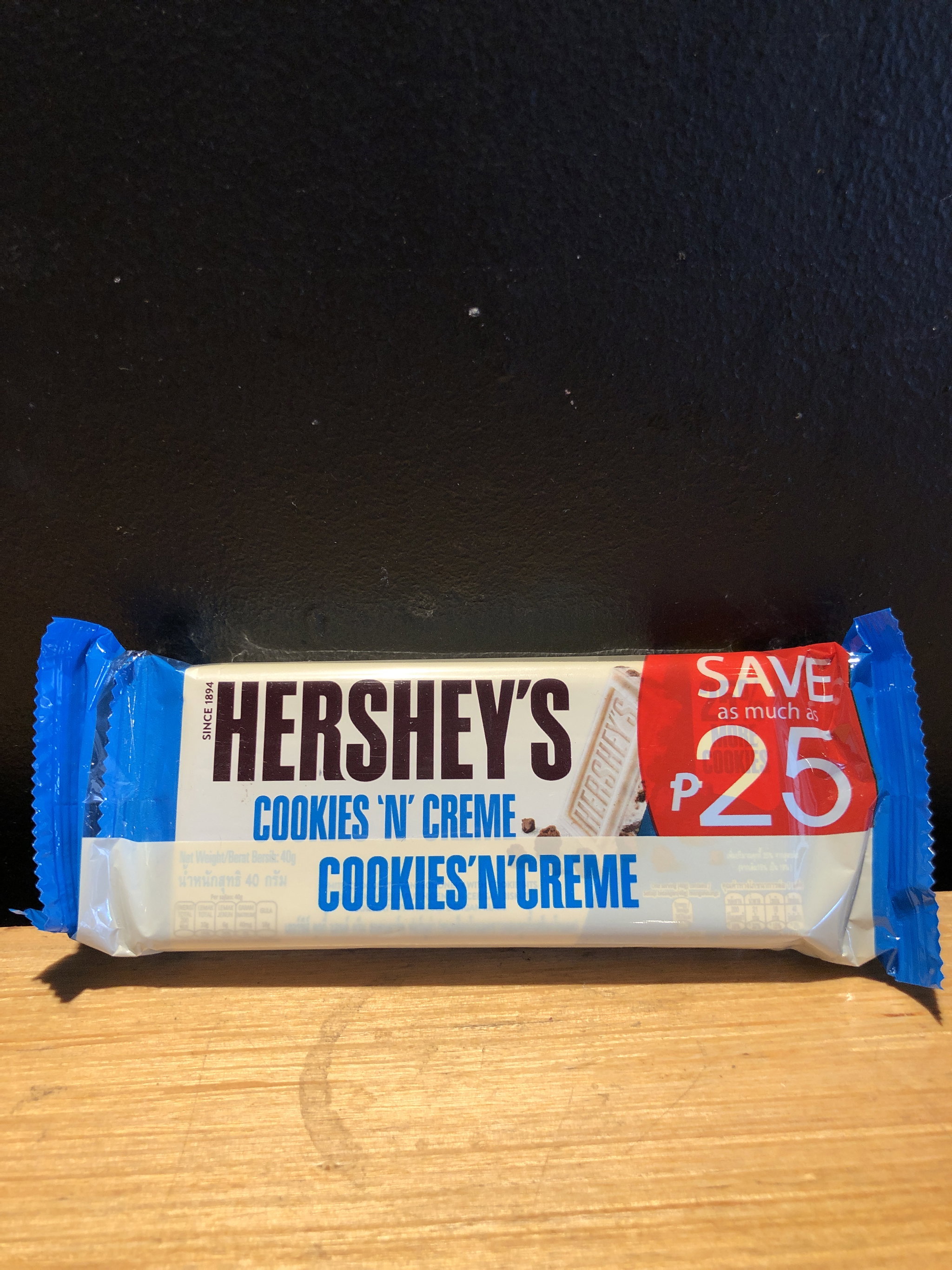 Hershey’s Cookies n’ Creme Bar (3) 40g_0