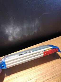 Hershey’s Cookies n’ Creme Bar (3) 40g