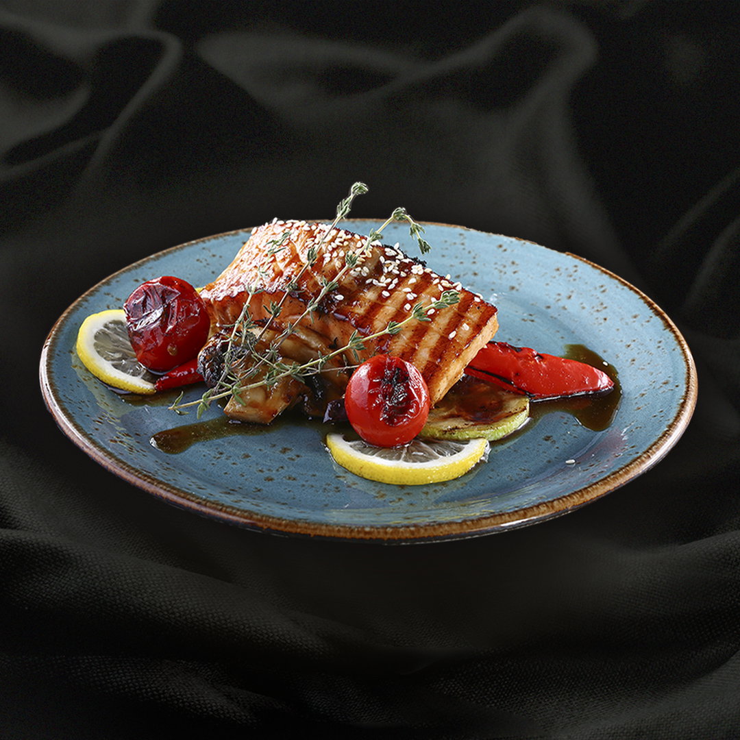 Salmon steak in teriyaki sauce