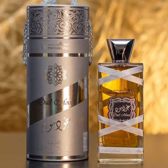 OUD MOOD REMINISCENCE