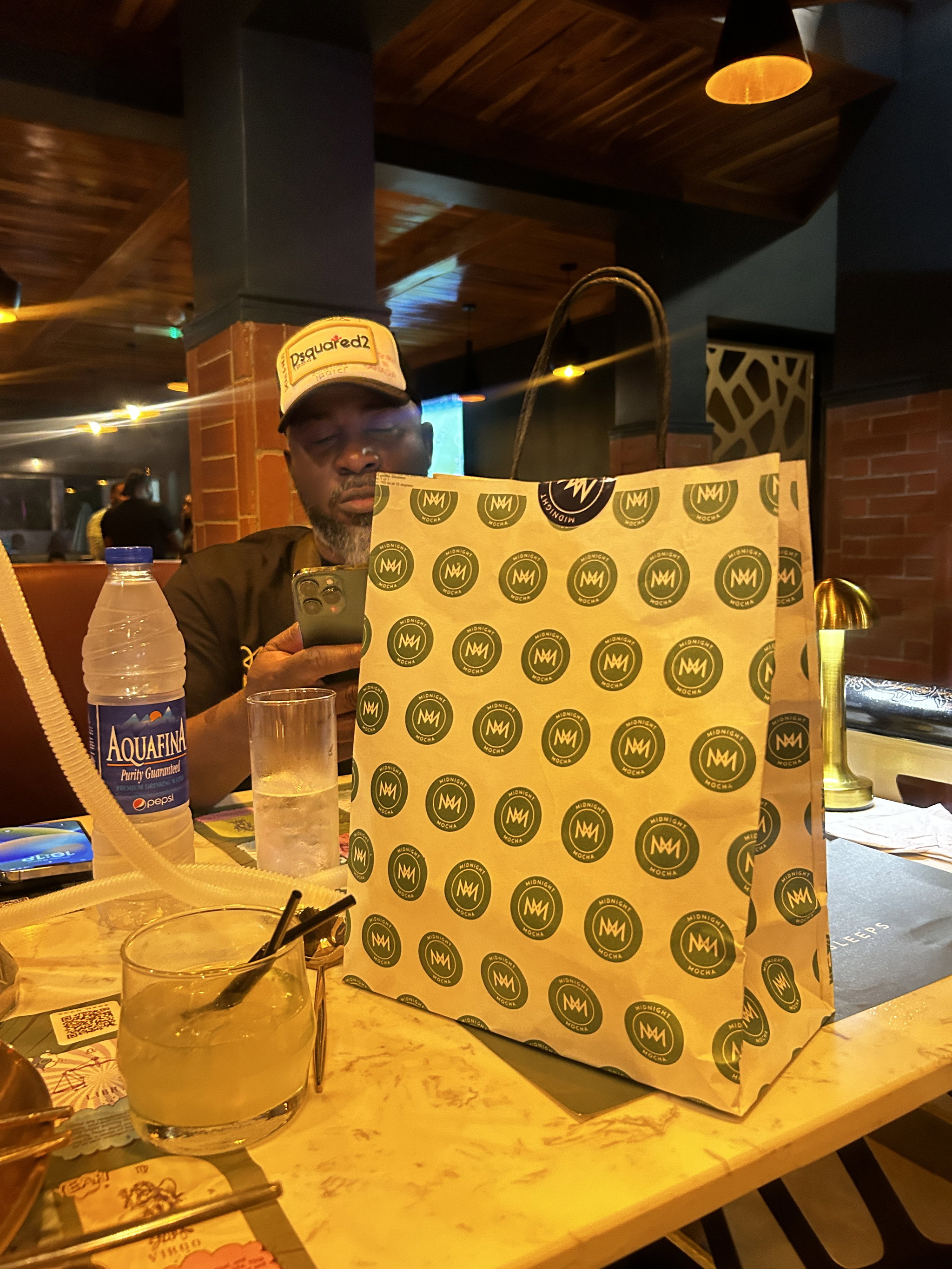 BRANDED DELIVERY CARRIER BAGS_0