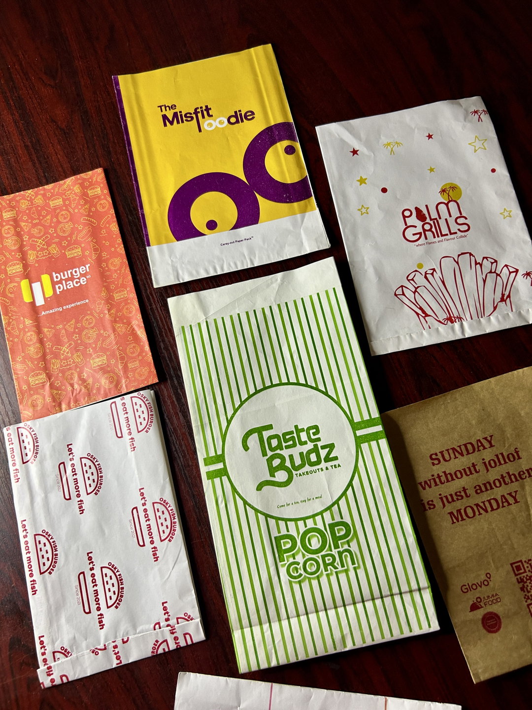 BRANDED SNACKS TAKEOUT BAGS