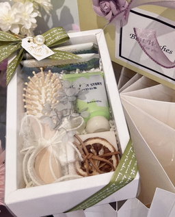Wedding Door Gifts / Birthday Gifts/ Corporate Gifts