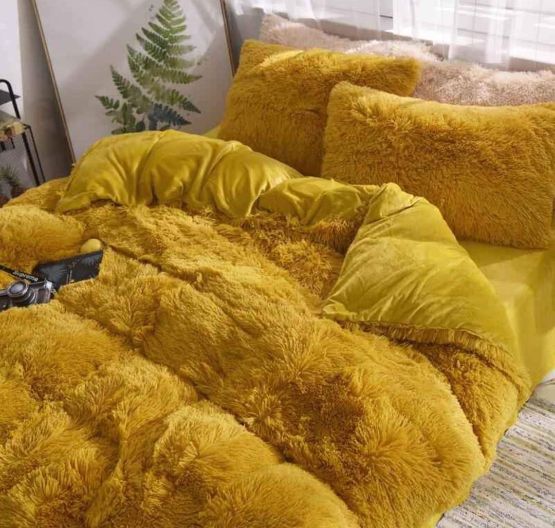 Soft and Fluffy Comforter Sets_0