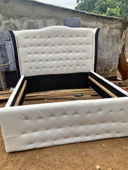 Luxurious Bed 
