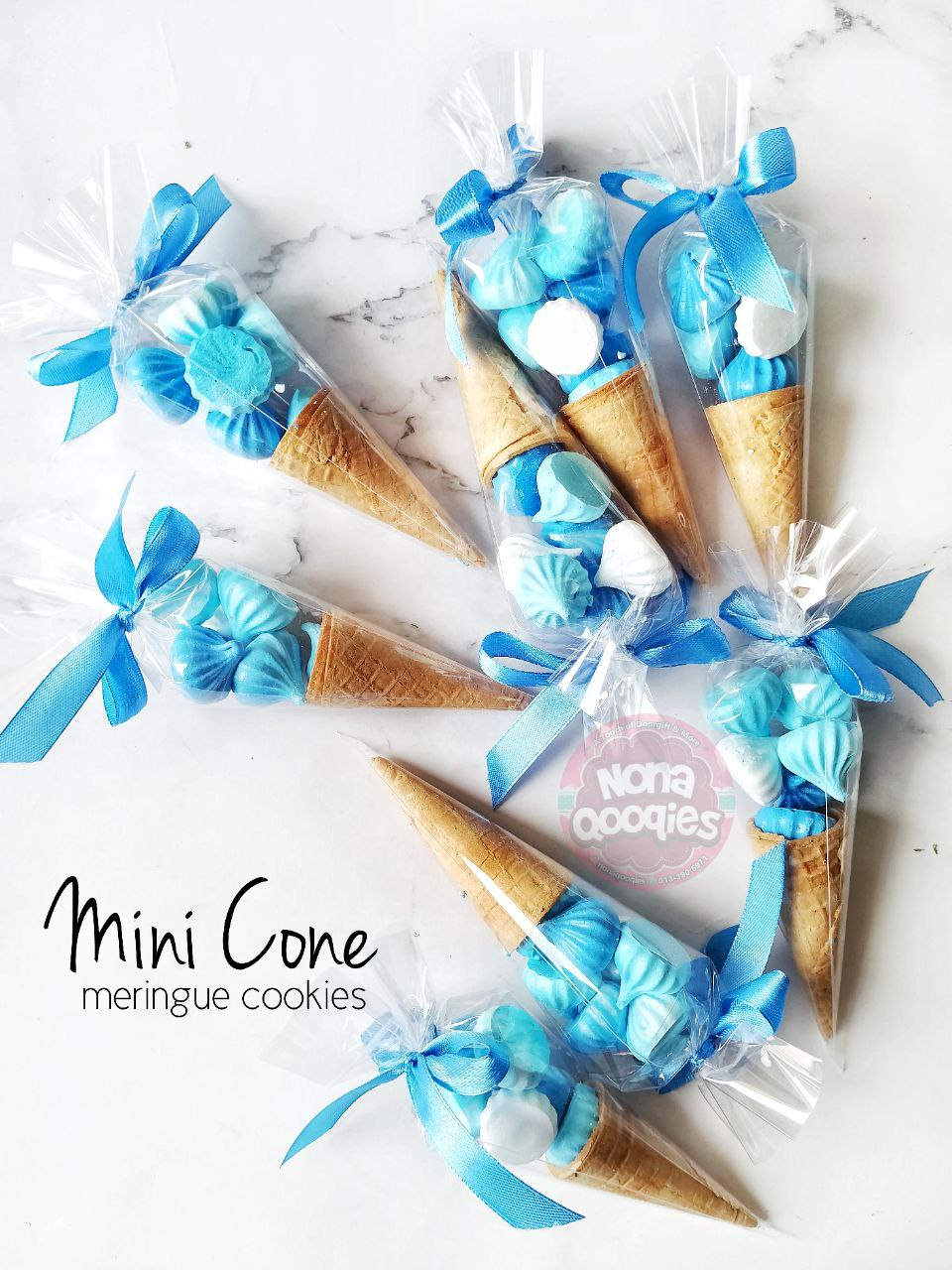 Mini Meringue in Cone_0