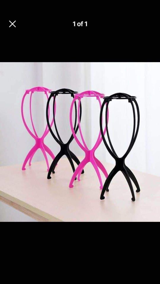 wig stand