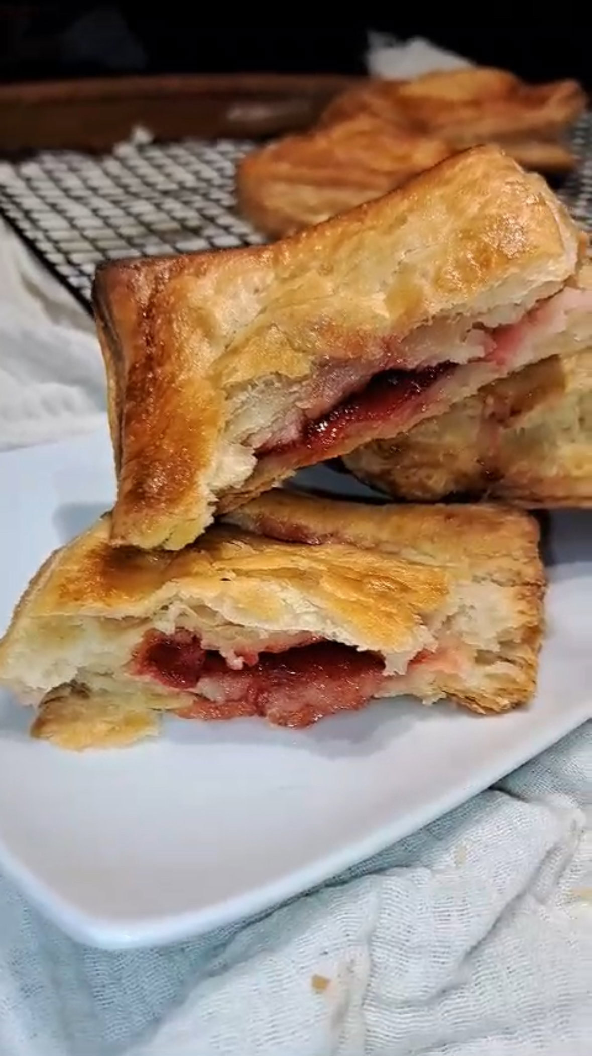 Raspberry Tarts _0