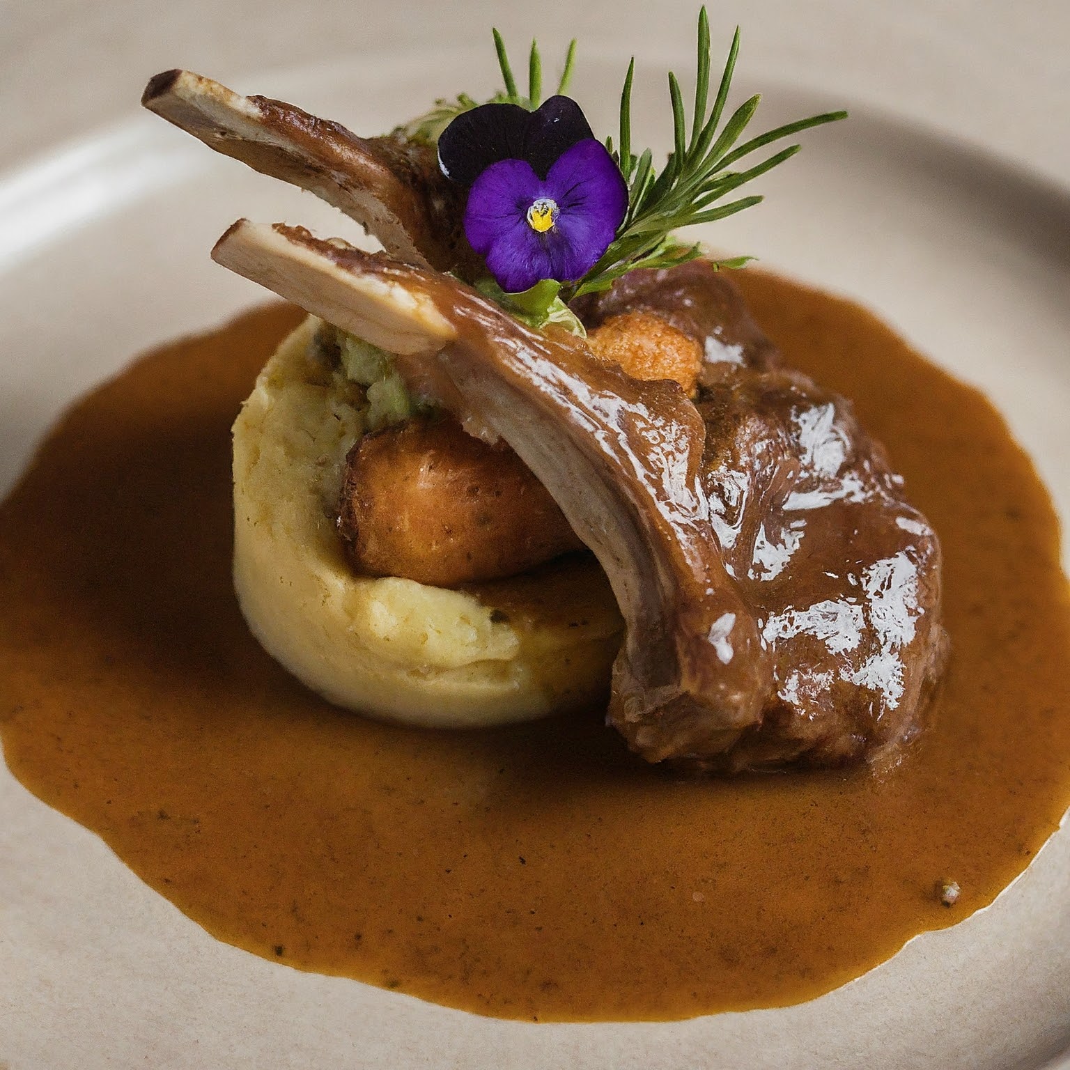 Carré d'agneau français / French lamb_1