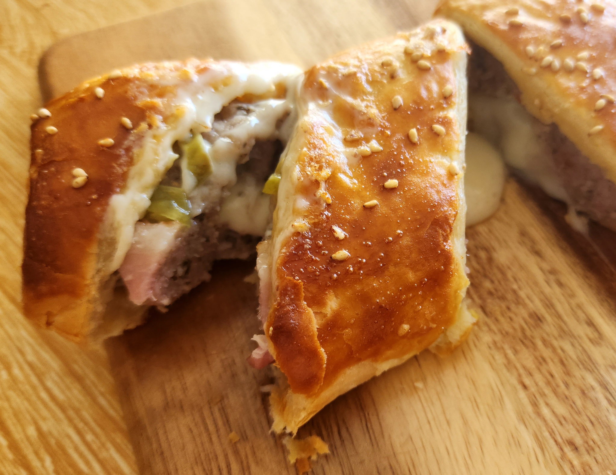 Sausage Roll Delux_0
