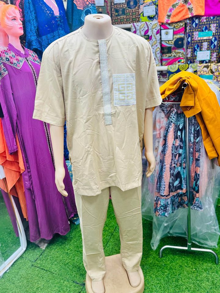 Men African attire