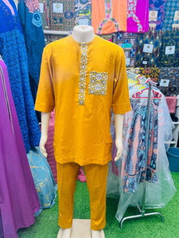 Men African attire