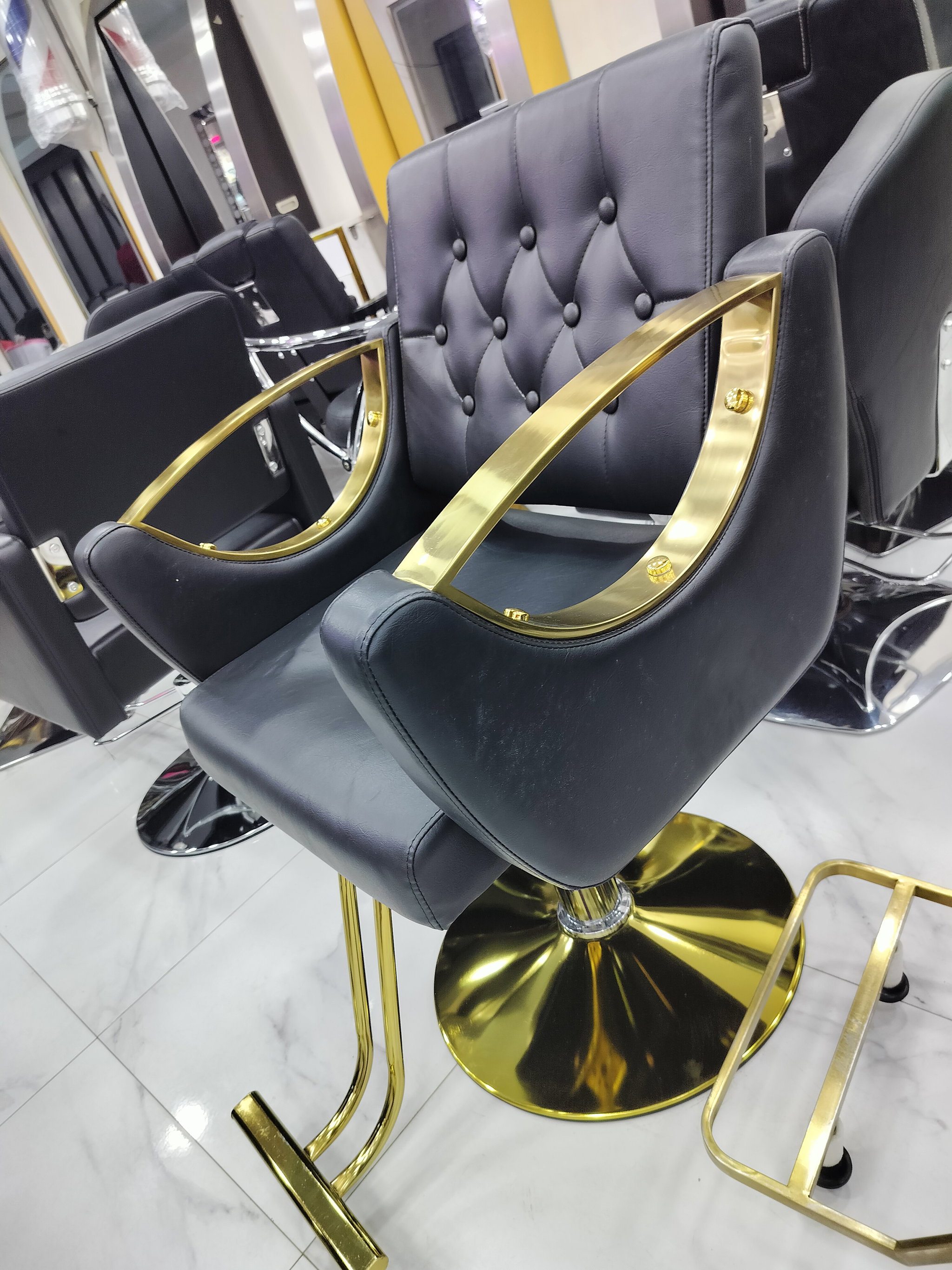 Salon stylish chair gold _2