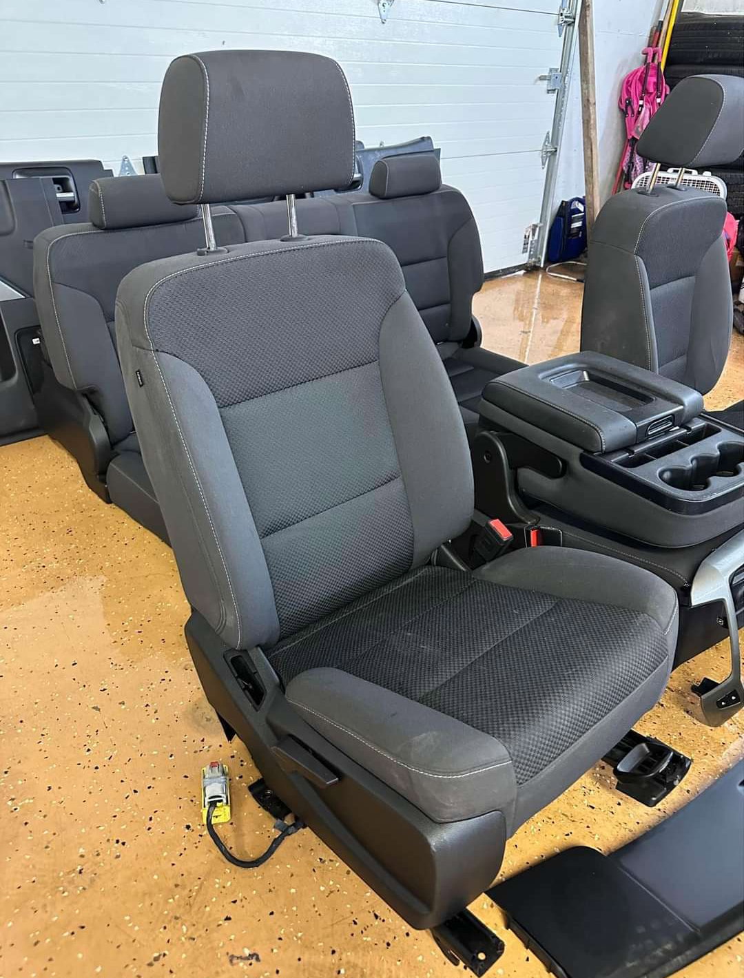 2018 Chevy Silverado 1500_2
