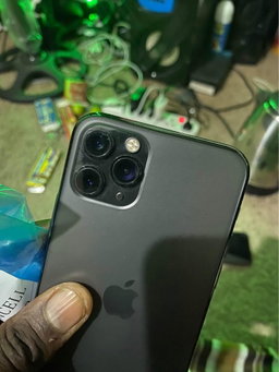 iPhone 11 Pro