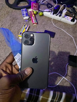 iPhone 11 Pro