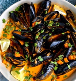 Spicy Curry mussel W potato