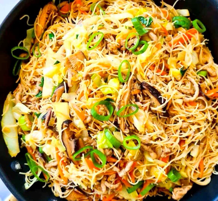Stirfry Taiwanese Style Minced Pork, shittake N Dry Shrimp Bee Hoon_0
