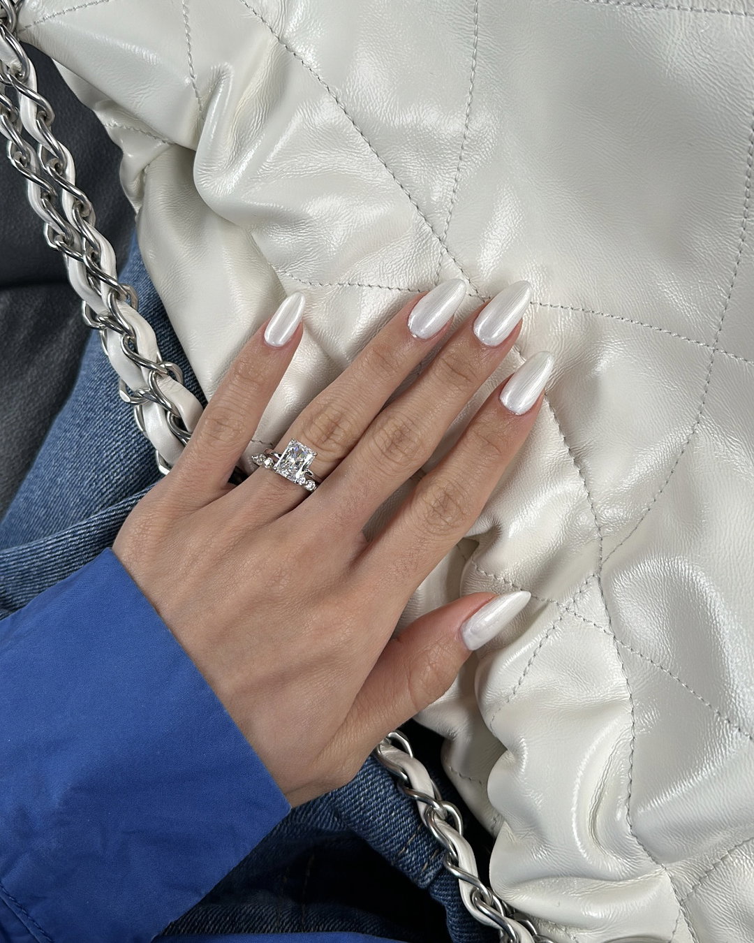 RADIANT SOLITAIRE RING