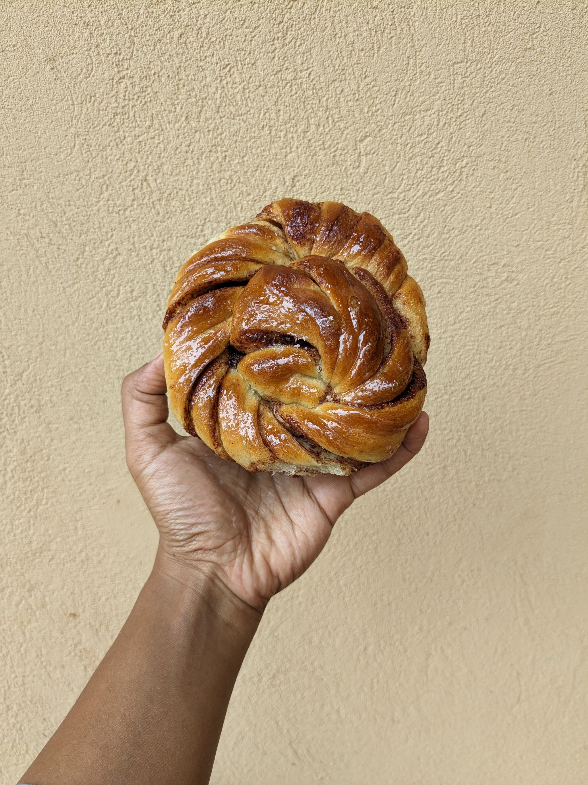 Cinnamon & Sea Salt Buns - Box of 2_0