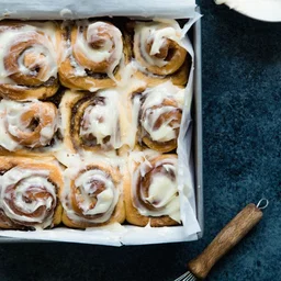 The sweet shelf 