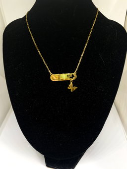 Collier barre papillon