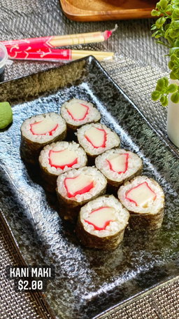 Kani Maki (8PCS)