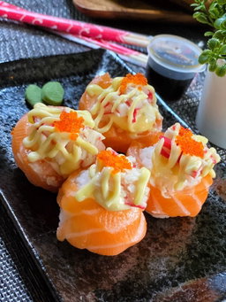 Kani Salmon Mayo (4pcs)