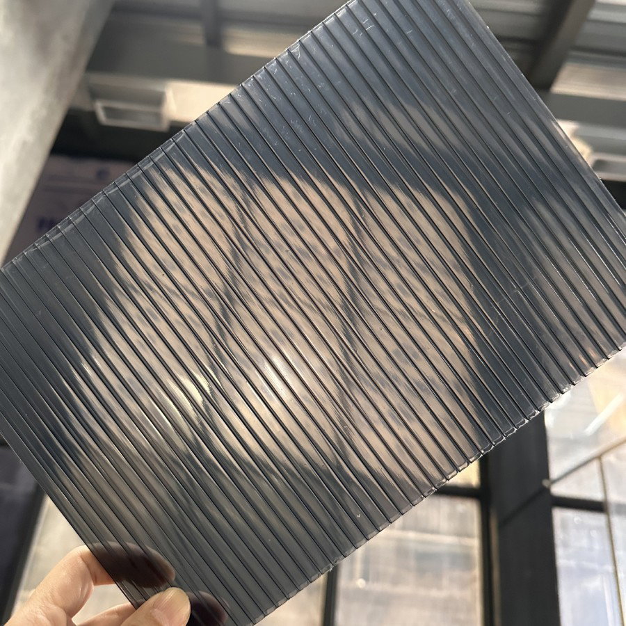 Atap Polycarbonate 4.0mm dimensi 2.10 x 11.80m_0