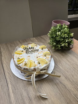 Lemon Cheesecake