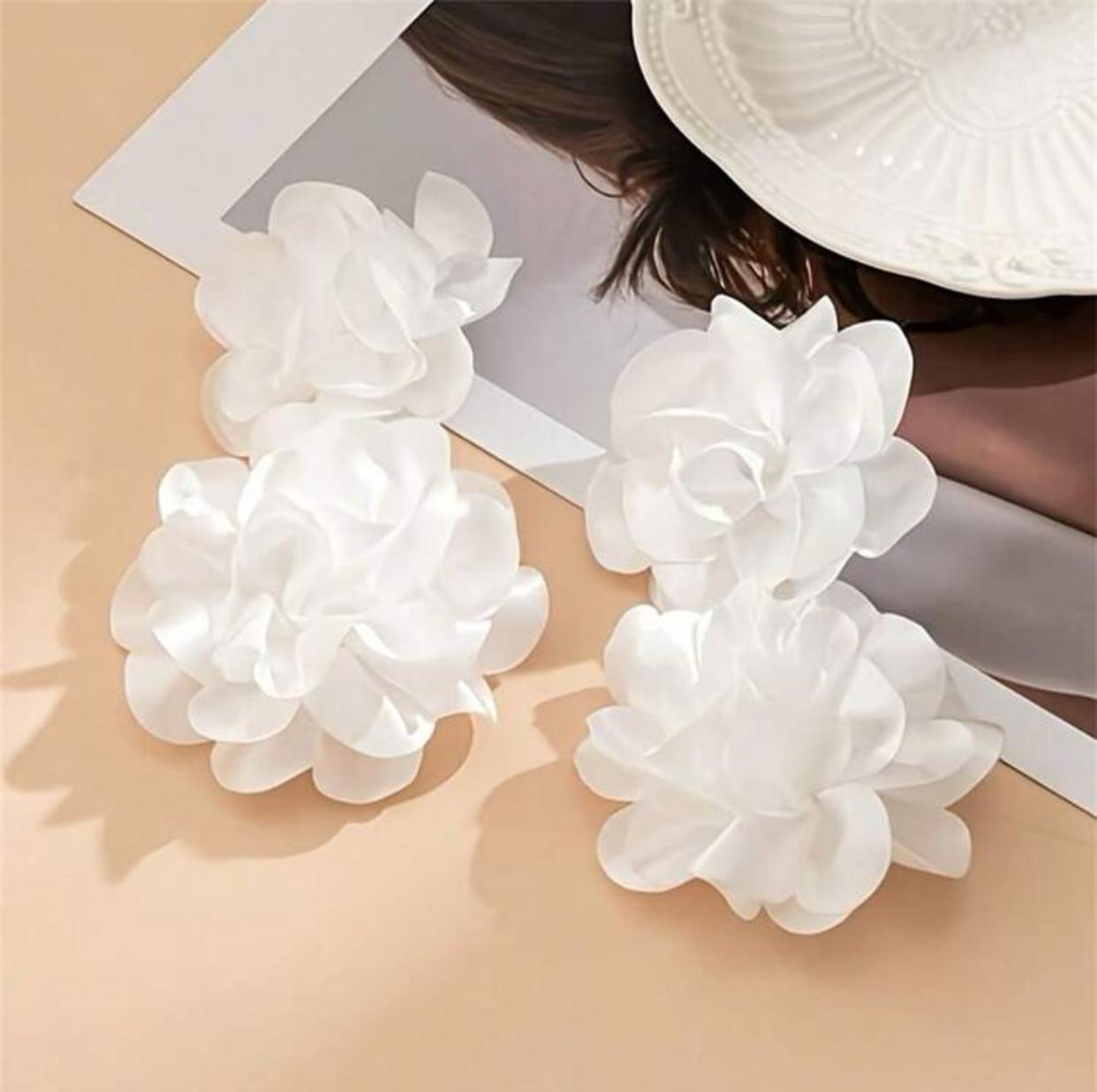 Exaggerated Double Fabric Flower Design Dangle Earrings_0