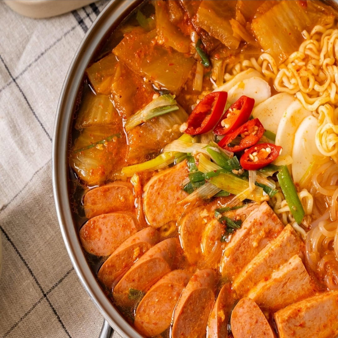 Budae Jjigae (Korean Sausage Stew) (2~3 servings)_0