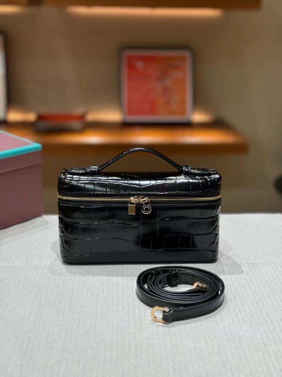 Mini Size Vanity Bag 19cm Croc Print Leather_1