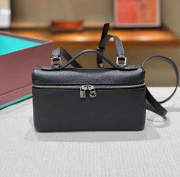 Mini Vanity Bag 19cm in Togo Leather 